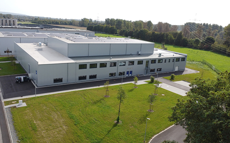 SIG celebrates grand opening of new Packaging Development Center Europe