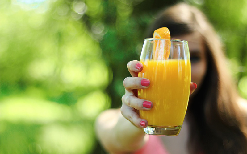 Fruit juice drinkers have healthier diets – new study