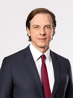Strong performance in Food & Beverage Solutions – full-year Group forecast raised