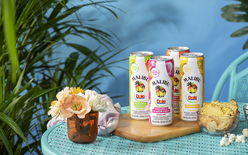Malibu® takes tropical flavour to the next level with the launch of Malibu Pink and Malibu Dole ready-to-drink