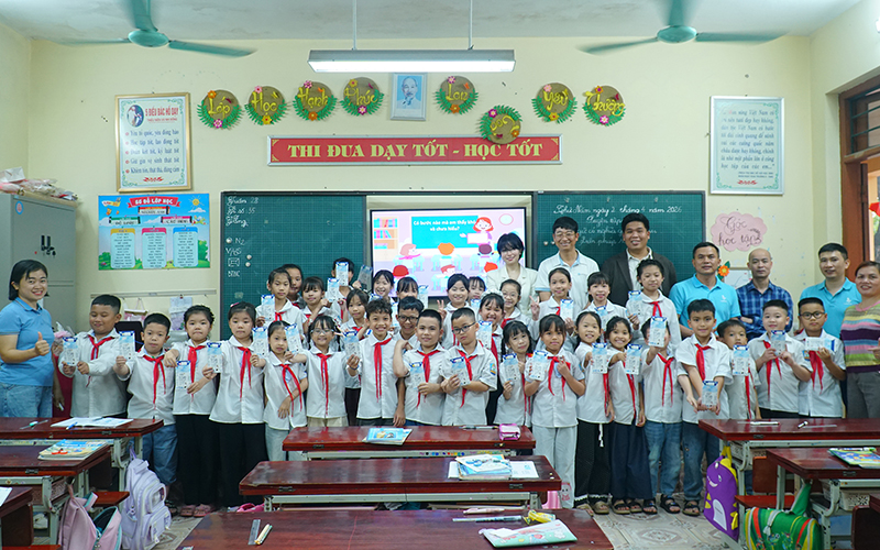 SIG expands “Recycle for Good” program to Vietnam, mobilising schools to collect and recycle used milk cartons